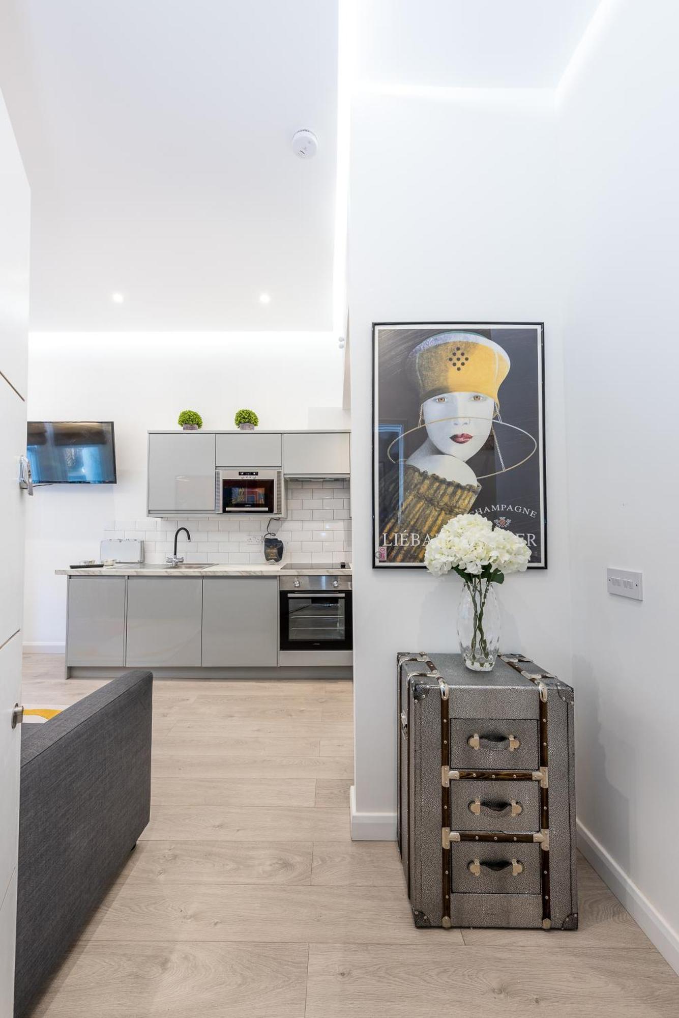 Casa Italia Near Kings Road In Chelsea With Wifi & Washing Machine Apartment London Bagian luar foto
